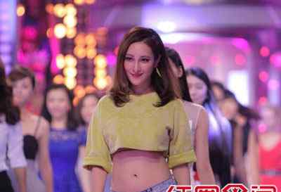 方妮努尔 非诚勿扰方妮努尔为什么被罚下场 揭个人资料微博