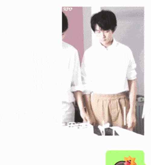 易烊千玺表情包 易烊千玺与被炸表情动图合集 可爱到冒烟的Jackson