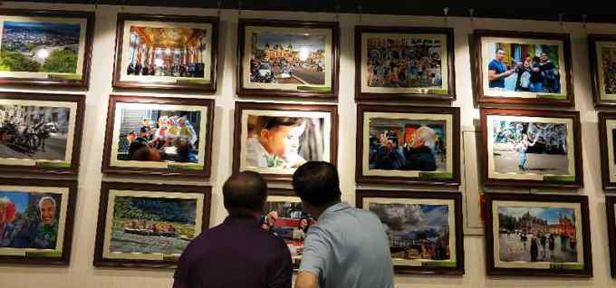 人文摄影作品 欧洲八国风光及人文旅游摄影作品展举办 老知青用影像追求信仰