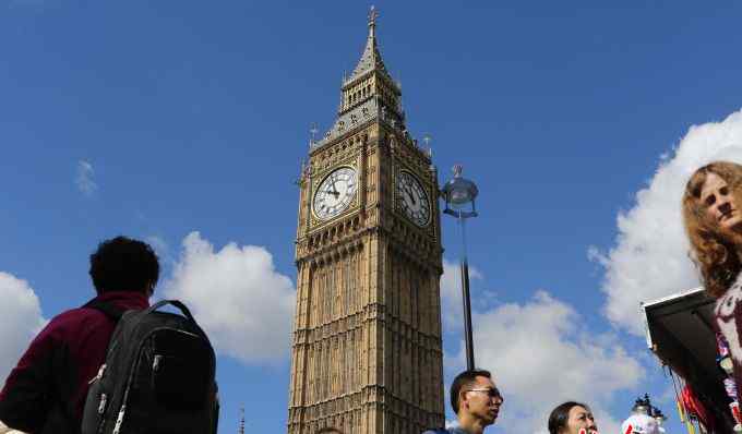 英国脱欧白皮书 英国发布“脱欧”白皮书 欧盟提醒英金融业：做好“最坏打算”