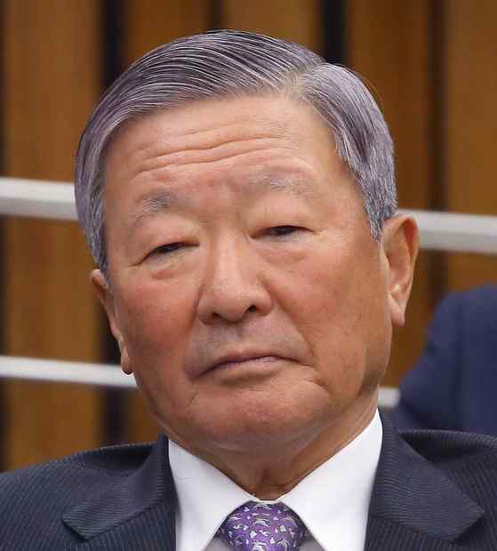 韩国五大集团 韩国第四大企业LG集团会长具本茂因病去世 养子有望接班