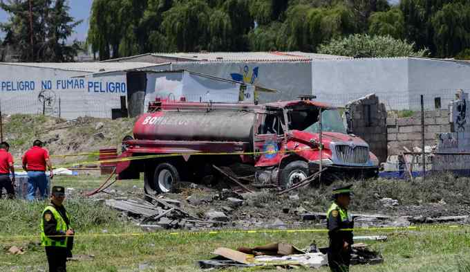 墨西哥发生爆炸 墨西哥发生爆炸 烟花厂事故已造成至少16人死亡