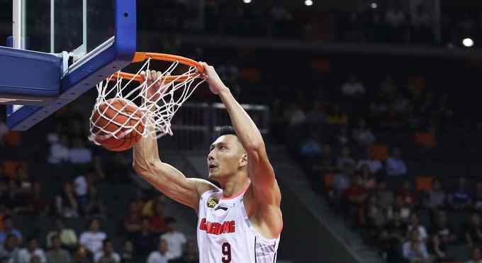 易建联总决赛mvp 易建联获总决赛MVP，广东队九度问鼎CBA，季后赛一场未失