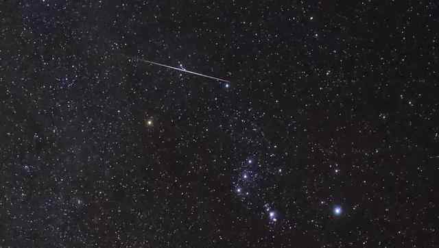 大流星 马上，2018星空压轴大戏就要来了！一大波流星在路上，快备好愿望