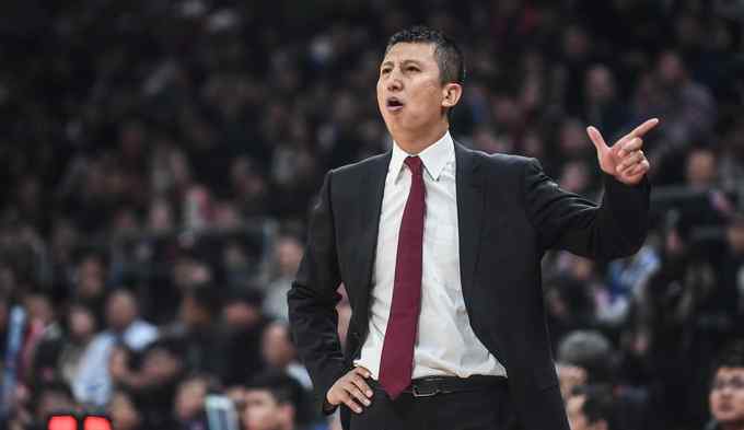 赵继伟复出 CBA-深圳终结辽宁25连胜 赵继伟复出、郭艾伦里程碑全成“背景帝”