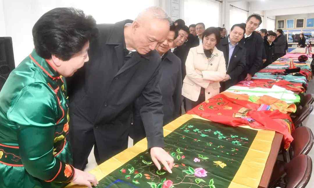 包振玉 北京市党政代表团赴内蒙古自治区对接扶贫协作工作