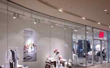成都zara招聘 H&M、优衣库、zara三大快时尚进驻成都IFS