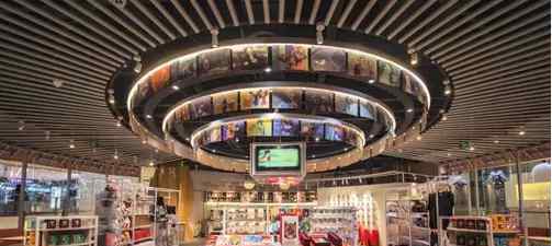 代国 全国首家国漫咖啡店亮相 几代国人的童年回忆