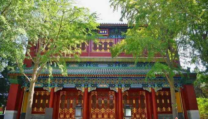 北海公园简介 北海公园万佛楼和大佛殿将开放，室内展览介绍遗址区“前世今生”