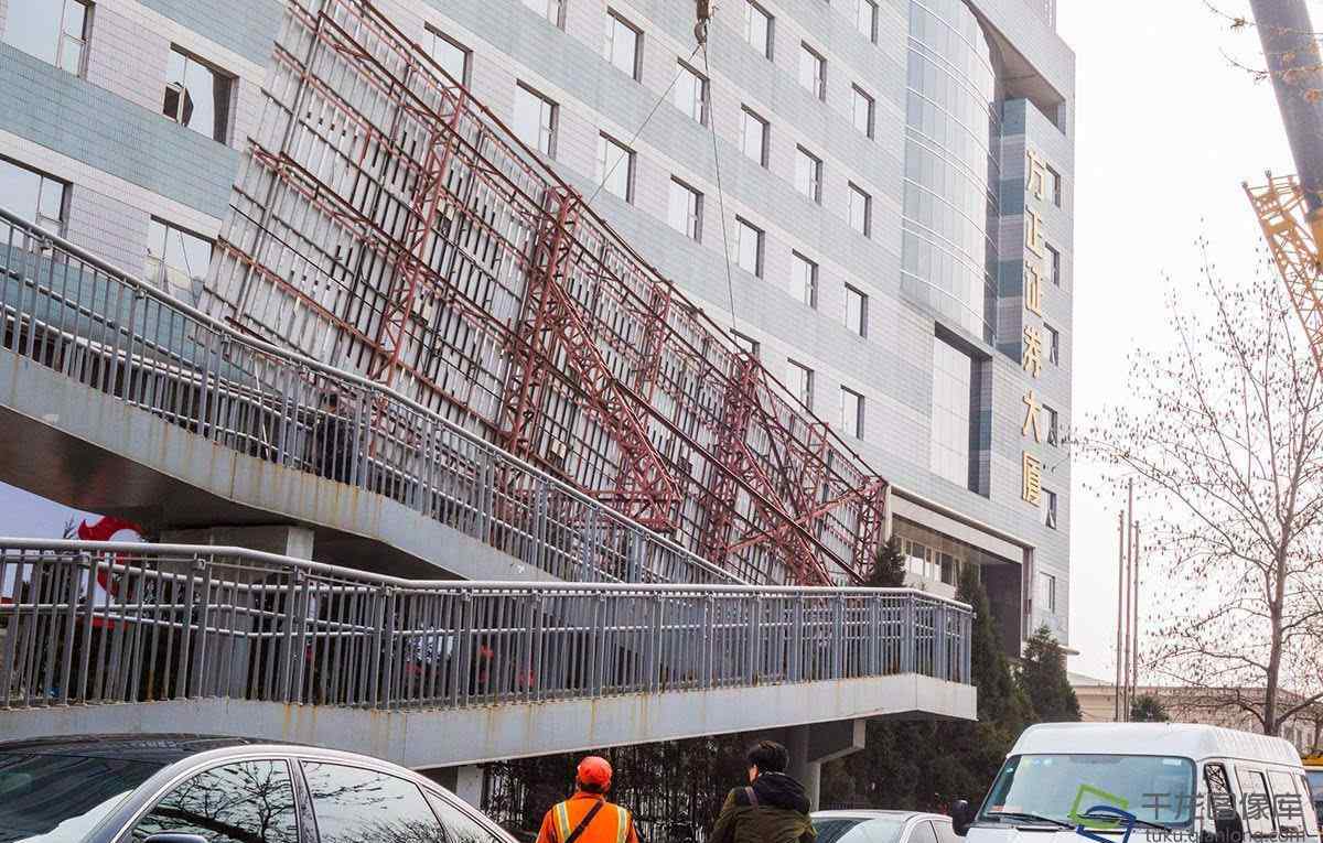 北京户外广告公司 揭秘：北京这些大型户外广告牌去哪了？