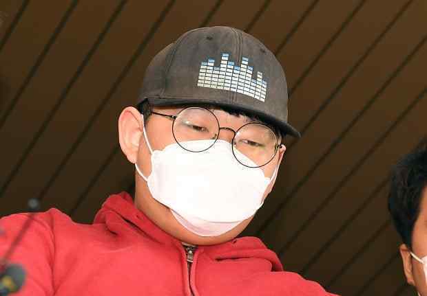 N号房创建人“godgod”个人信息：韩国N号房创建人文亨旭照片