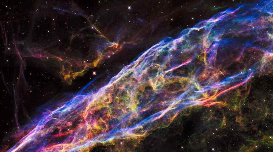 哈勃最佳太空图片：太空幽灵、漩涡星、面纱星云、蝴蝶星云