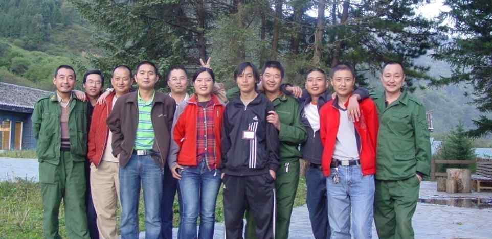 人熊 熊为何近期接连伤人？居民该如何防范？专家支招：装死没用
