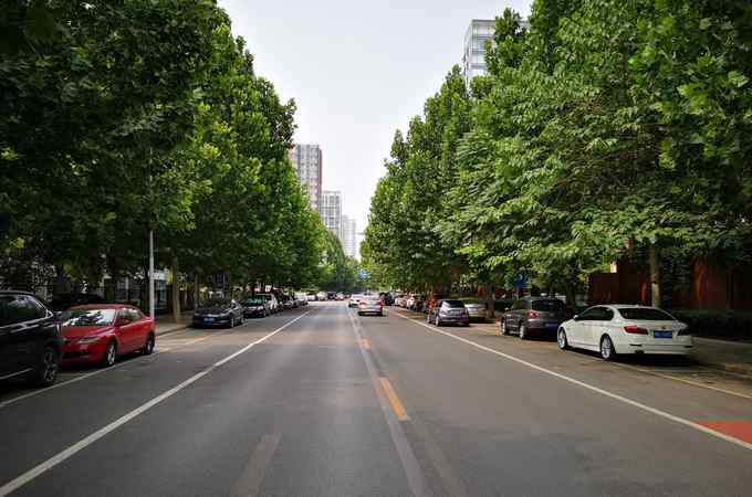 朝阳停车 从“一位难求”到“有位有序”，朝阳八里庄停车松快多了，怎么做的？
