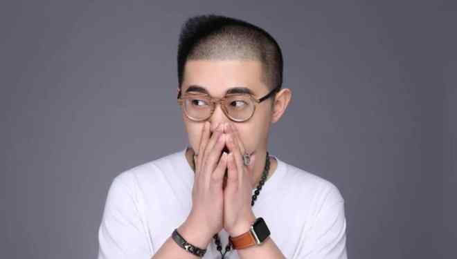 巴士书屋 奇客巴士创始人李晓鹏：要打造科技界“诚品书店”