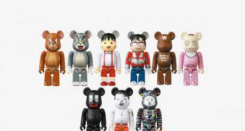 bearbrick 京东上拍积木熊41代盲盒 让原年人抽签也要买的“新年货”为什么这么火？