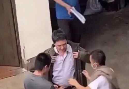 冯绍峰 减下来了没人拍了 闹心