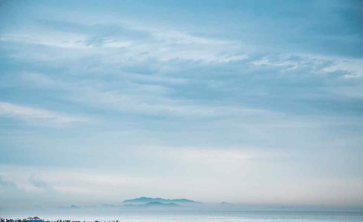 秦皇岛现海市蜃楼 场面甚为壮观