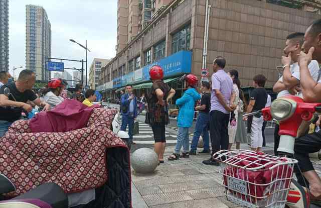 男子分尸支开小女儿 对自己老婆下这么狠的手