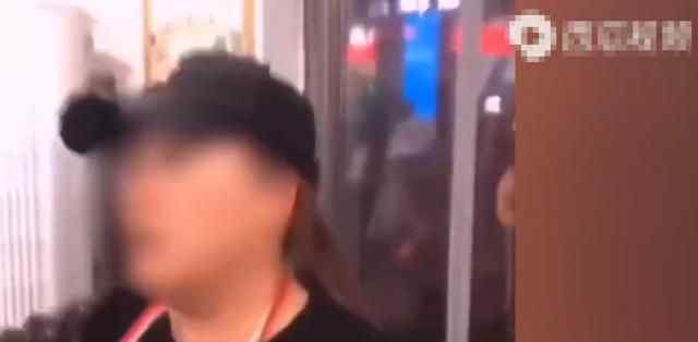 客人拿5毛钱结账遭拒收 老板娘一句话令网友炸锅