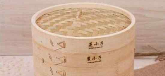 馒头店摞40锅同时蒸