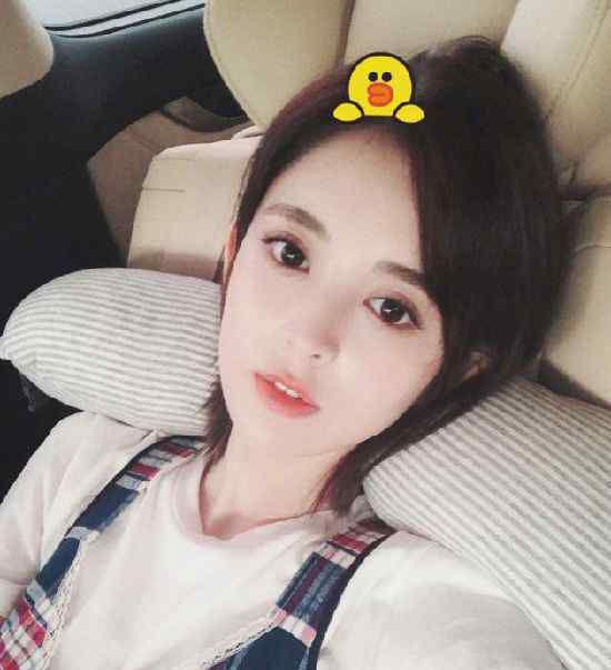 古力娜扎晒美照 网友评论：是心动的感觉没错
