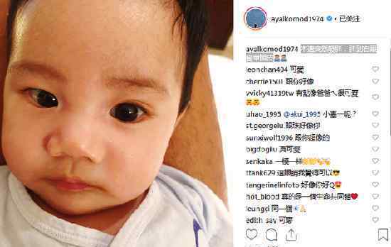 张震岳晒儿子正面照 呆萌可爱眼珠黑亮似葡萄