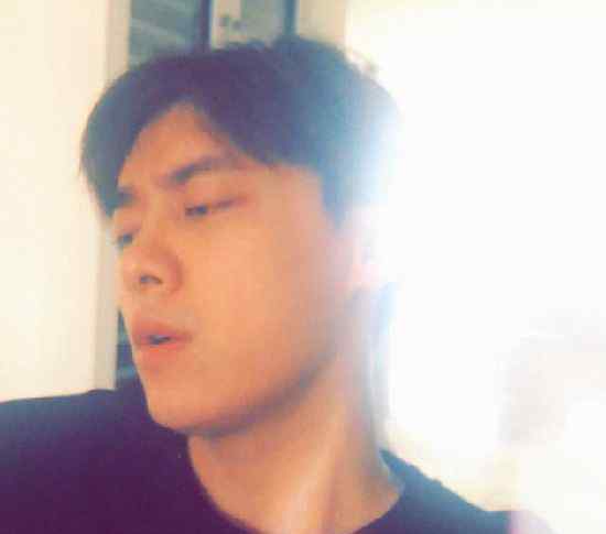 李易峰自曝体重 疑回应发胖热搜 李易峰体重是多少