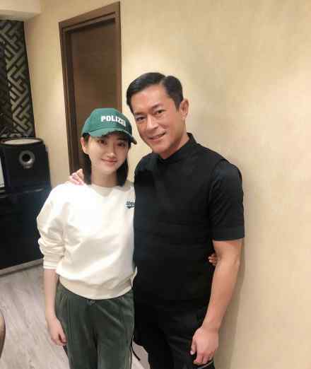 古天乐自曝再度受伤 无奈表示:要工作没办法