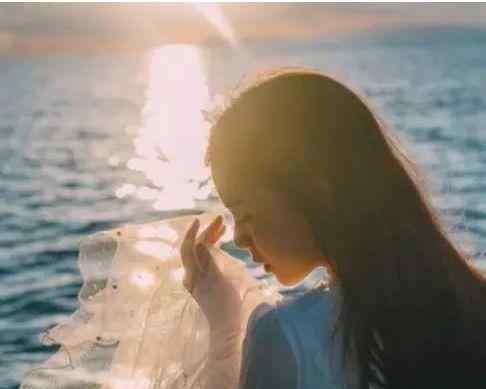 女生有教养的小细节 想知道女人人品好不好，看这4个细节就清楚了
