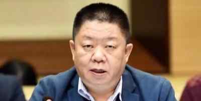王海燕结过几次婚 与富豪婚姻破裂，得到24亿的王海燕，为什么转身嫁给张嘉译？