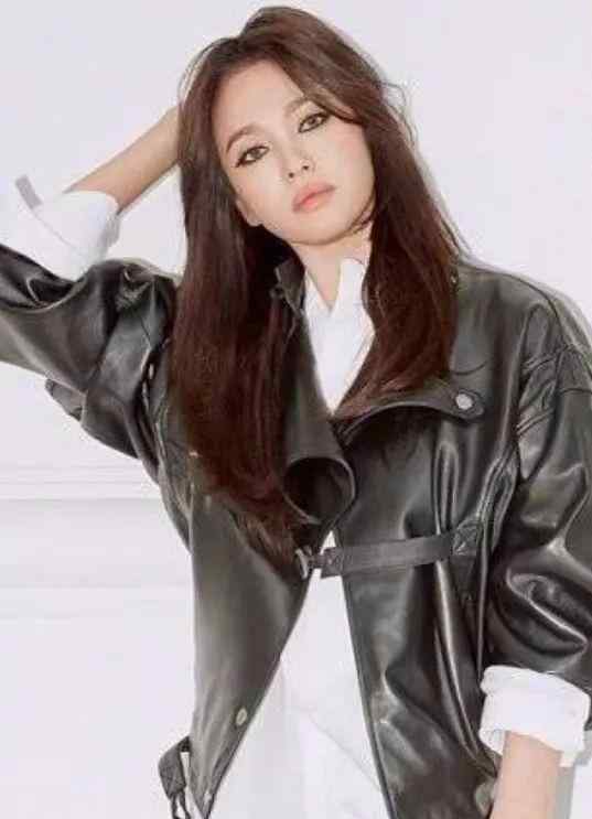 烟熏妆美女 金子涵再次证明，清纯系美女都不适合烟熏妆
