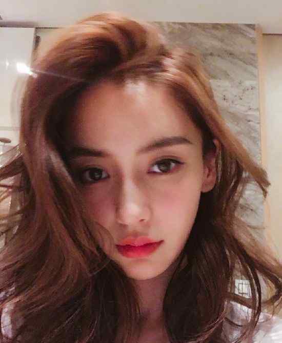 Angelababy自曝有二胎计划 喊话一定要生女儿：女儿会黏爸爸