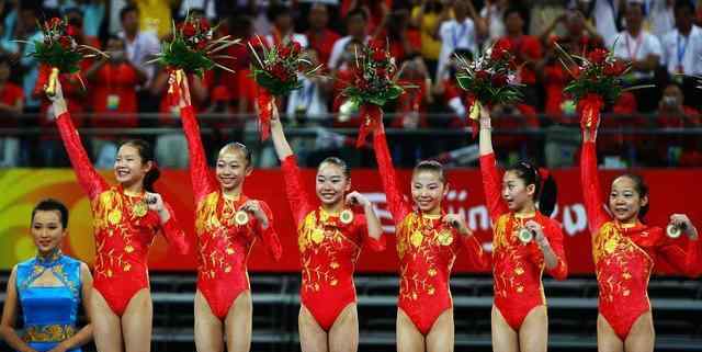 体操运动员身高 曾是奥运最美体操冠军，身高仅有1米37，如今退役后美成这般