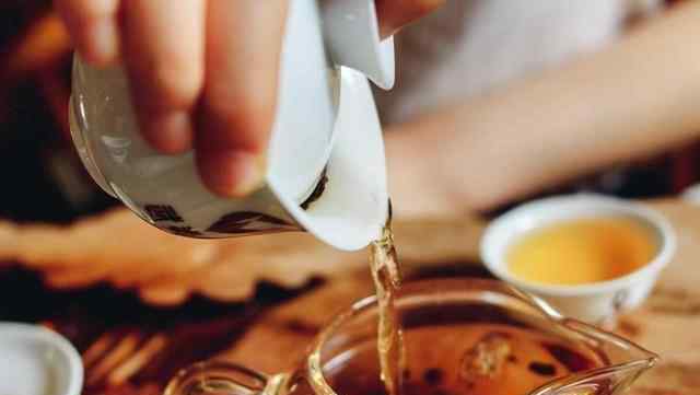 哺乳期能喝茶吗 喝茶的6大禁忌你知道吗？尤其第一种特伤身，很多人还在做