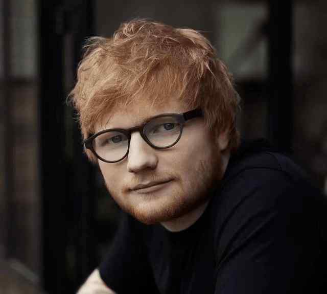 霍比特人2片尾曲 催泪经典！黄老板Ed Sheeran为《霍比特人2》创作的这首歌是不是也把你唱哭了？「尤克里里+吉他弹唱谱」