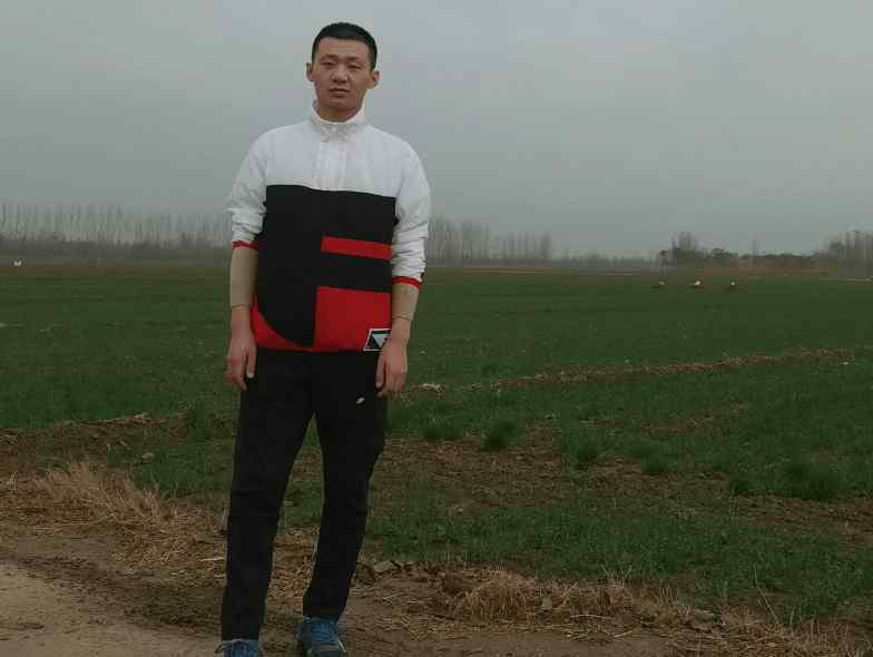 刺杀辱母者 刺死辱母者于欢减刑4个月出狱：终于摸到妈妈，真实感特别强烈，求妈妈不要责怪