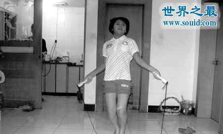 吉尼斯一分钟跳绳记录 吉尼斯跳绳记录，跳绳最快的人