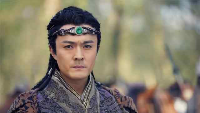 述律平 述律平：一个堪比吕雉武则天的女人，有名的“断腕太后”，太残忍