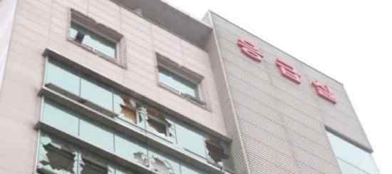 韩国一家医院大火致2死56伤 具体怎么回事