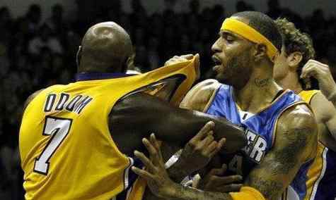 加内特老婆 NBA史上著名的四次约架，, 加内特不敢下车，只有奥尼尔是真打了