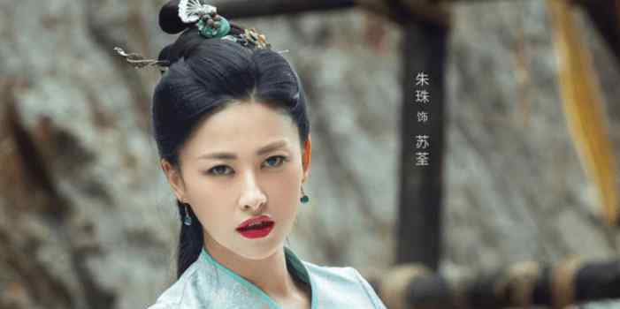 甘婷婷版潘金莲 浓颜美女又崩一个？甘婷婷《鹿鼎记》面容发肿，新电影撞脸马苏