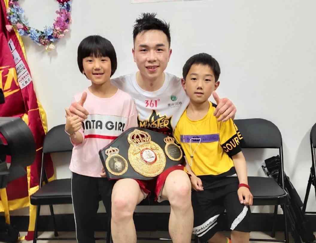 中国小泰森 中国9岁搏击天才技惊四座，堪称拳台“小泰森”