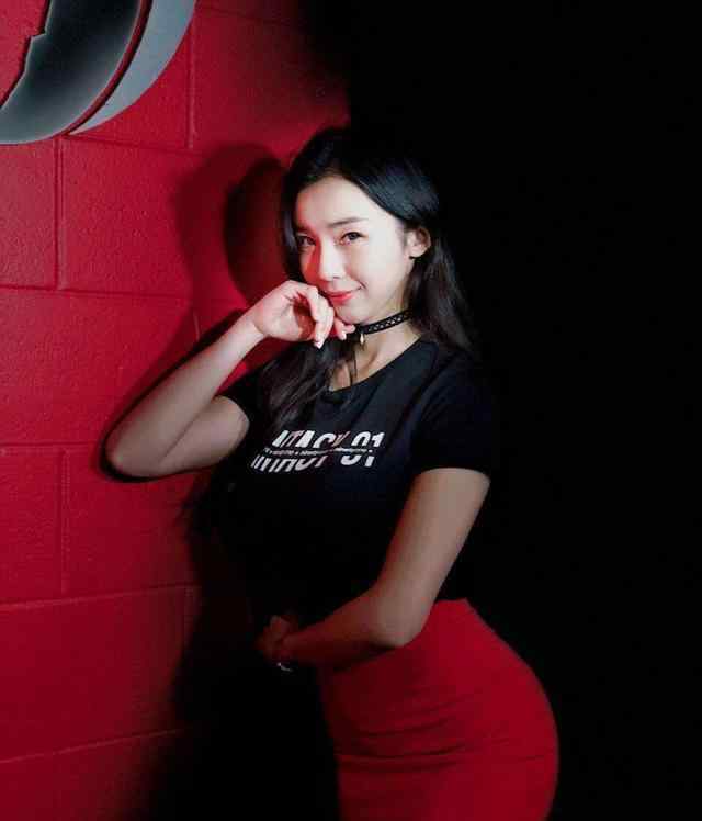 最美黑人女孩 她是中国最美NBA女主播，新任男友很“强壮”，网友：堪比黑人