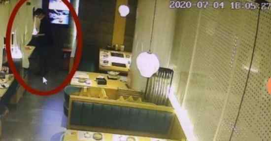 女孩餐厅吃饭疑遭暗中下药 具体怎么回事