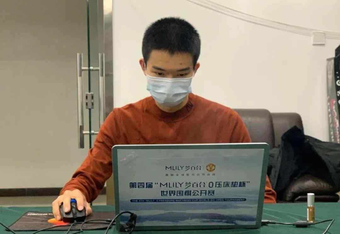 柯洁进四强 人气争霸赛再现顶上对决 卫冕冠军出局 柯洁首进四强