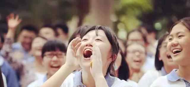 三年研究生需要多少钱 读研究生三年究竟需要花多钱？985学姐告诉你