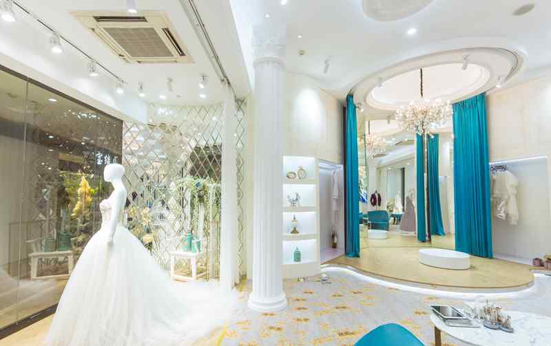 新款婚纱 新娘快看过来！Love Wedding2018年新款婚纱已经出炉, 美到窒息文章配图
