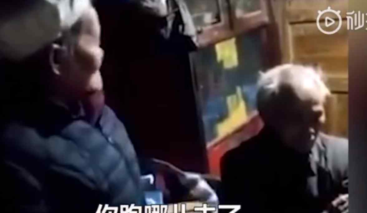 硬核奶奶暴风雨式教育老伴 网友：感受到奶奶猛烈爱意