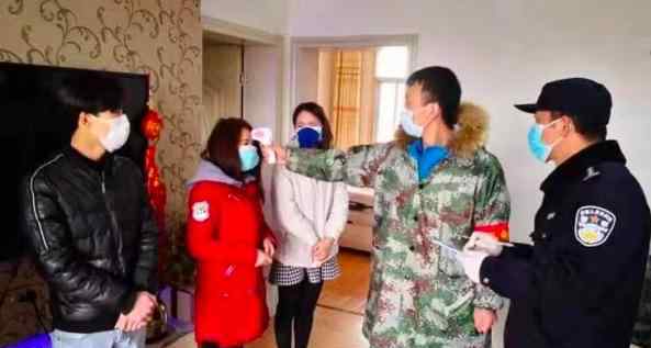 惊讶!武汉小区里一对男女突然找到社区人员自首 身份曝光令人意外
